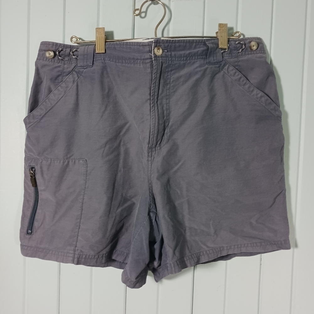 Vtg Columbia technical hicking shorts